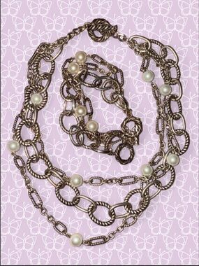 Premier Designs Jewelry Set - Bracelet and Necklace Antiqued Silver & Pearls